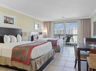 19201 Collins Ave #1034, North Miami Beach, FL 33160
