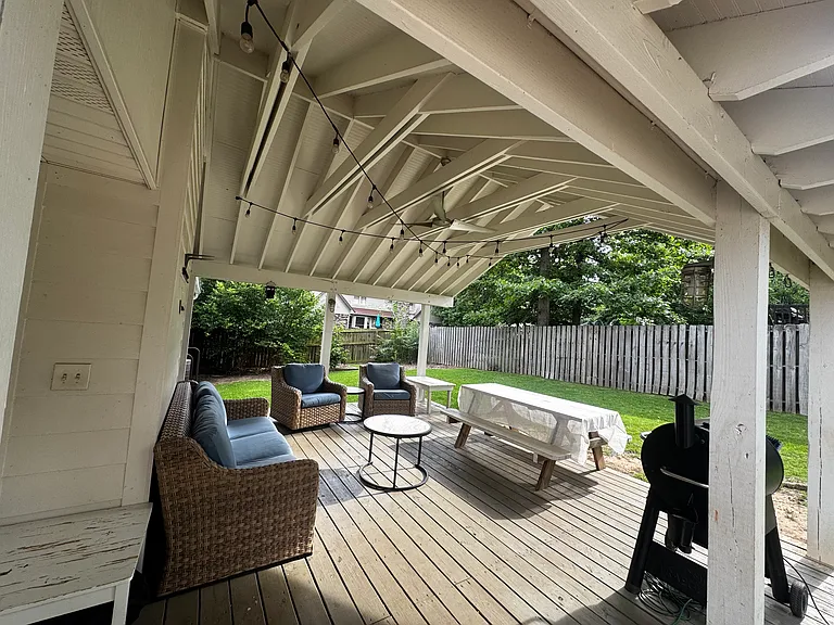 913 Mountain Branch Dr — Photo 10