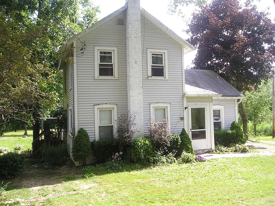 Totally Updated Victorian in the Country