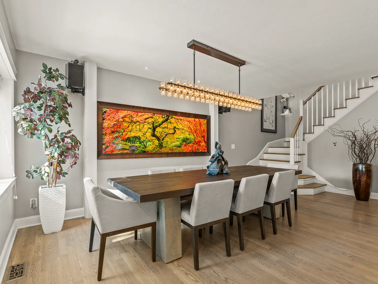 4 bed, 3435 sqft, $30,000 — Photo 3