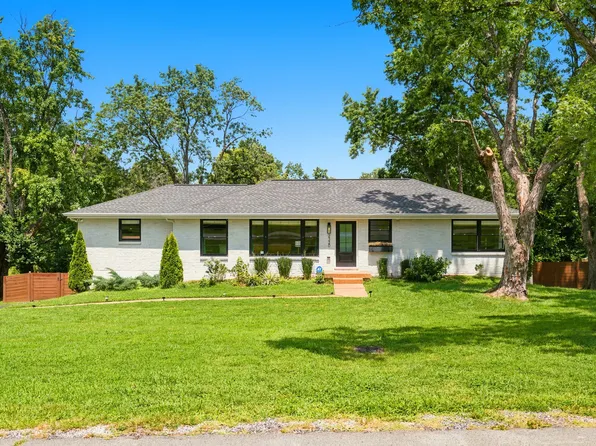 2320 Ridgeland Dr, Nashville, TN 37214