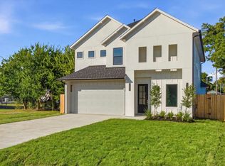 114 S Carroll St, La Porte, TX 77571