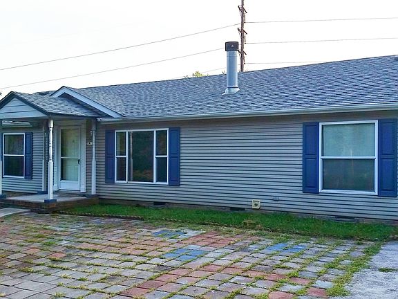 2nd image of 2917 Meghans Ln