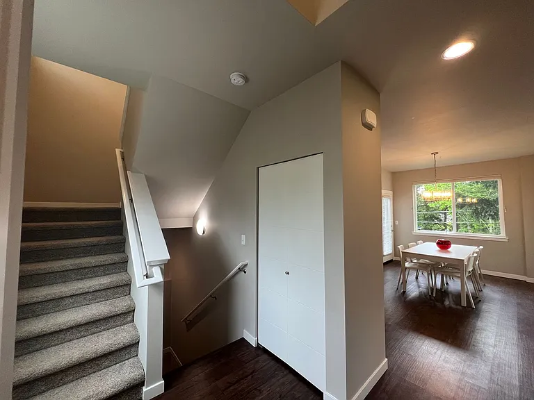 514 Fielding Ct — Photo 4