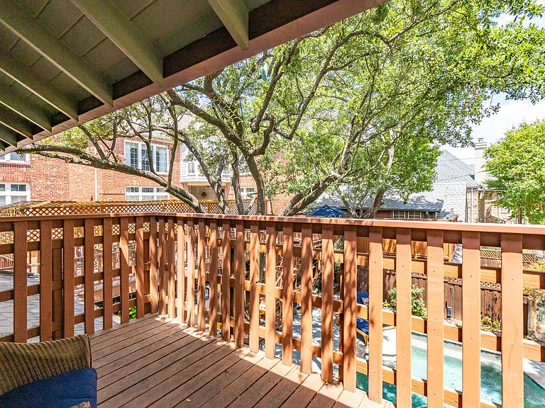 3900 Bowser Ave — Photo 59