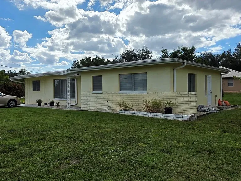 115 Peace Island Dr #A — Photo 3
