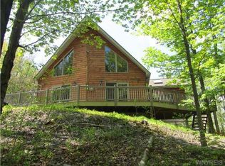 10863 Warner Rd, Darien Center, NY 14040