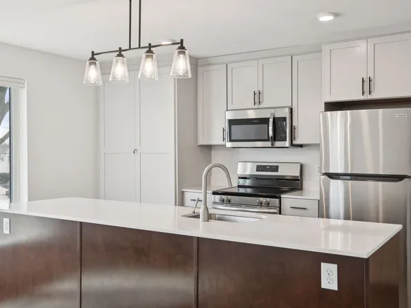 633 Van Buren St NE, Minneapolis, MN