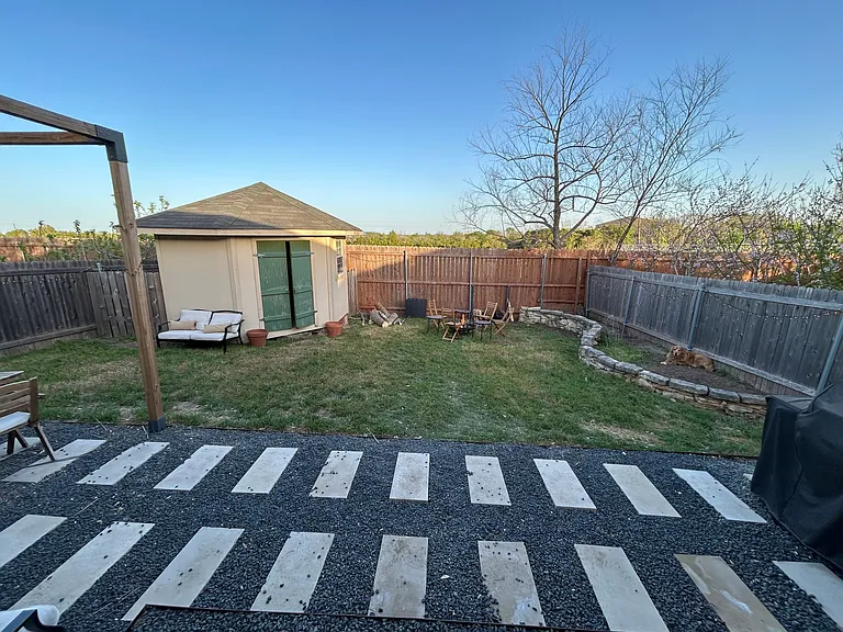 5213 Krueger Ln — Photo 15