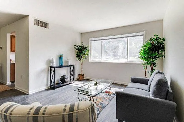 Fairmont Gardens — Photo 17
