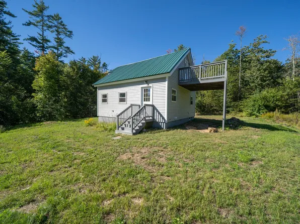 36 Sunset Drive, Barnstead, NH 03225