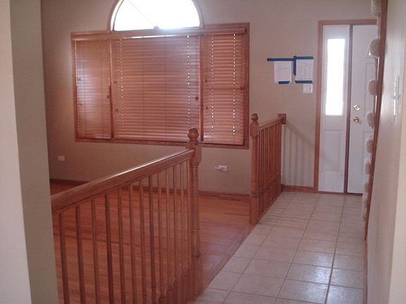 3rd image of 1358 W Cap Cir