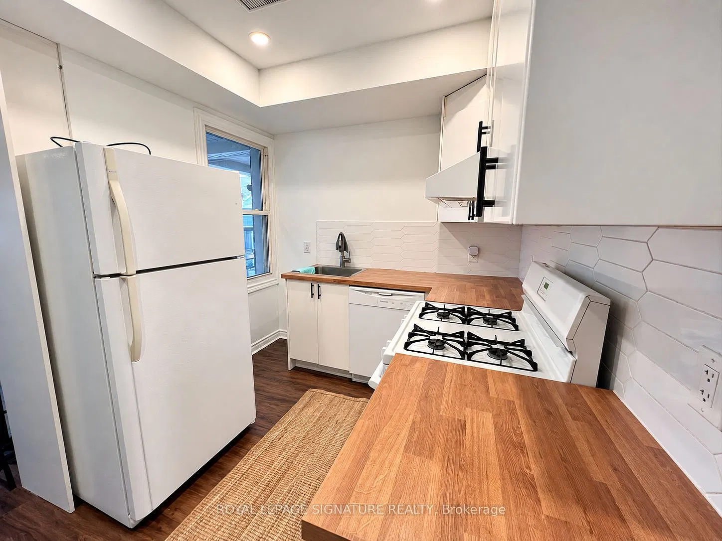1 bed, $1,400 — Photo 4