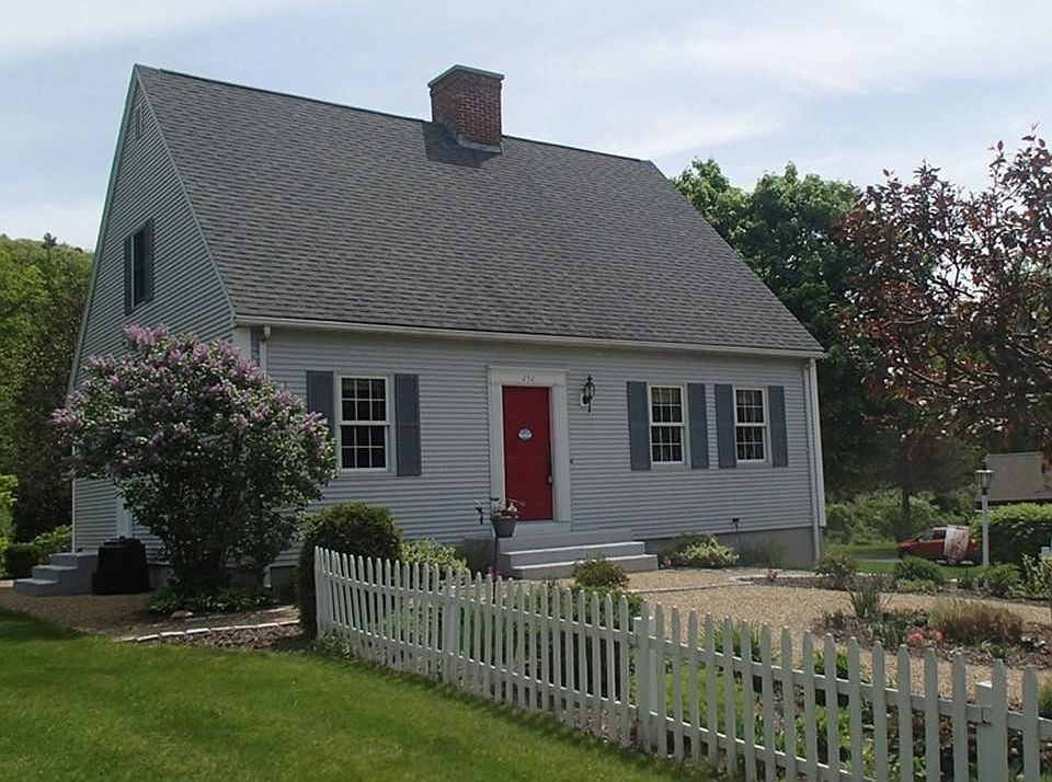 1st image of 292 N Silver Ln