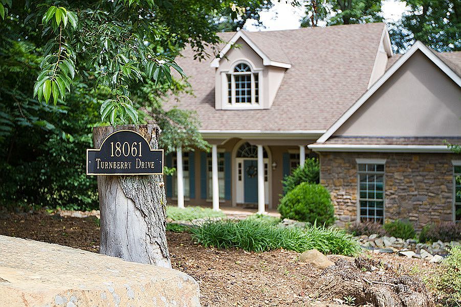 1st image of 18061 Turnberry Dr