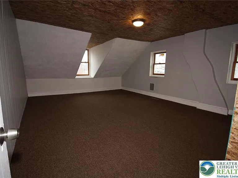513 Cattell St — Photo 20