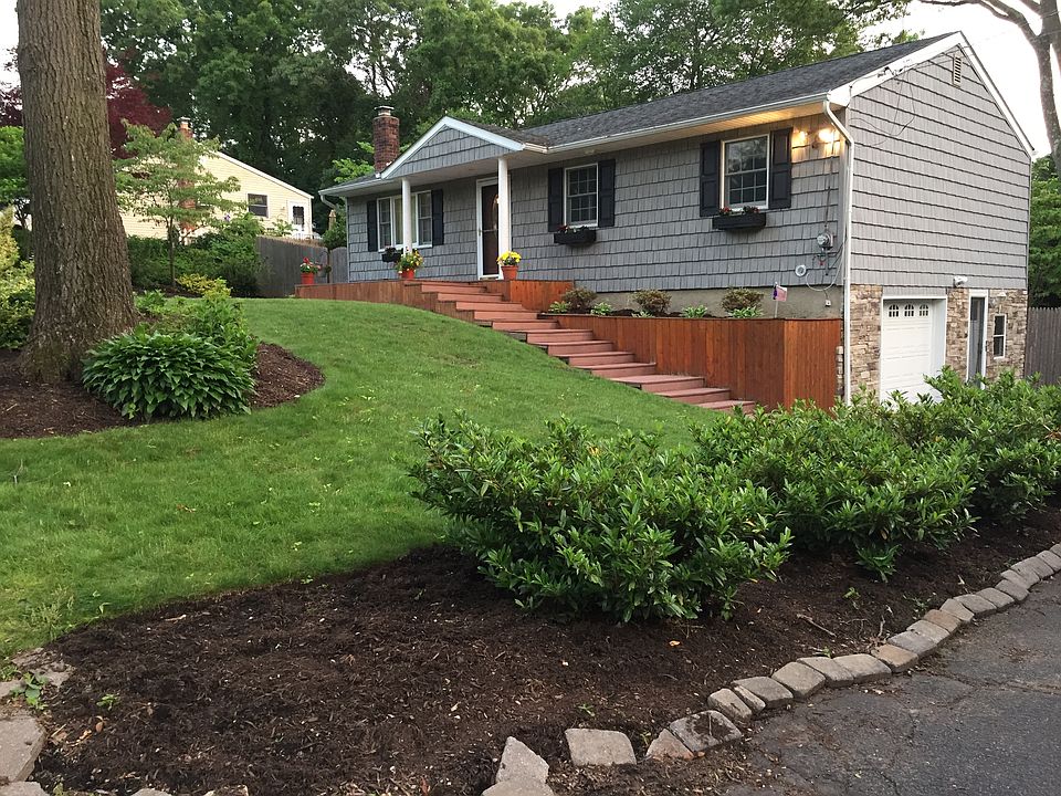 2nd image of 12 Block Island Dr