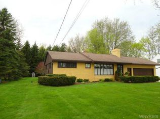 5676 Locust Street Ext, Lockport, NY 14094