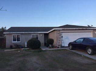 2206 Sycamore St, Selma, CA 93662