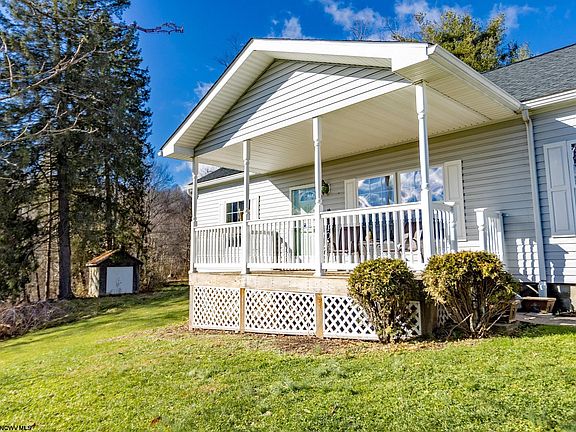 3rd image of 349 Morgantown St