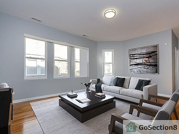 2nd image of 7646 S Essex Ave #1