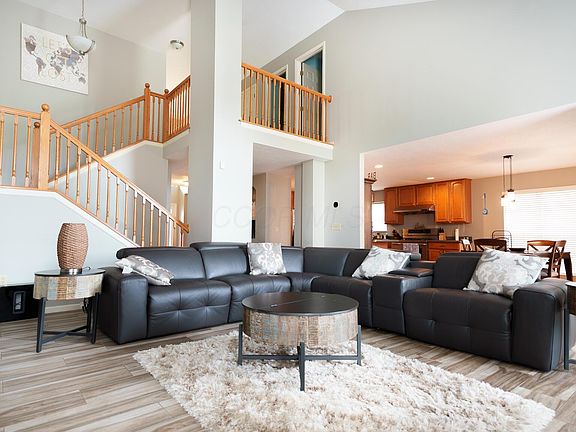 2nd image of 519 Hazen Brook Pl