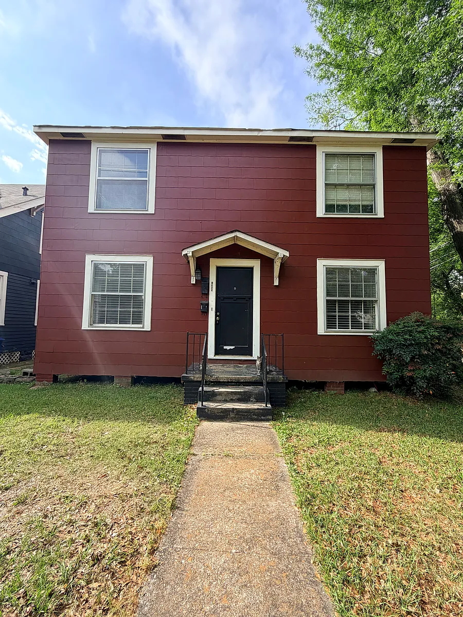 Photo 1 of 10 - 1353 Glen Oak Pl #B - Shreveport, LA Primary Photo - 1353 Glen Oak Pl #B