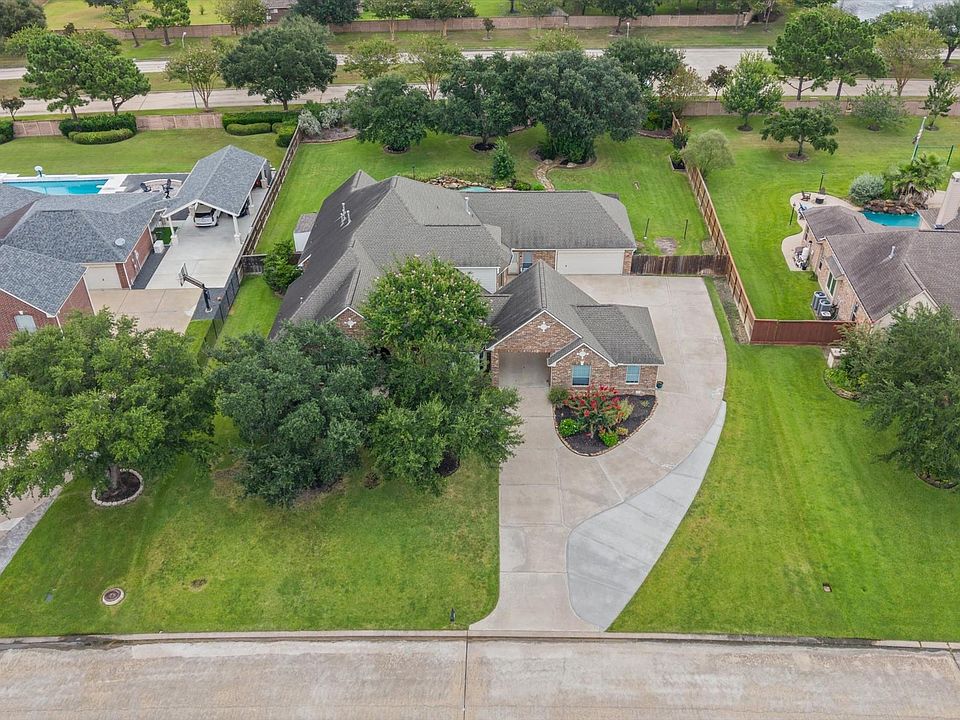1st image of 17202 Ledgefield