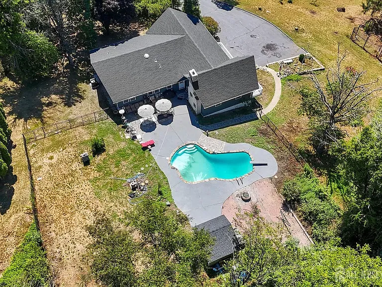 5 Rossi Dr — Photo 38