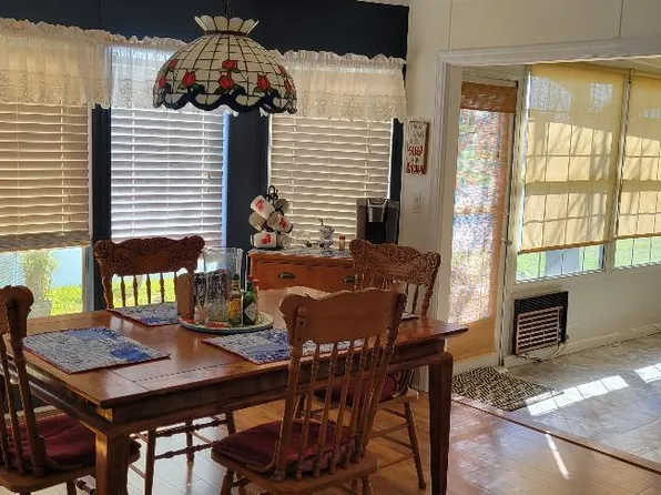 365 Seahorse Terrace #J-13, Fort Pierce, FL 34982