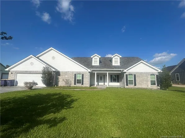 505 Hanna St, Iowa, LA 70647