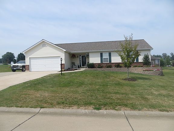 3rd image of 131 Gardenia Dr