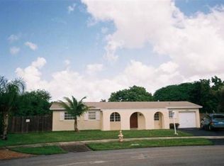 13881 SW 72nd Ter, Miami, FL 33183