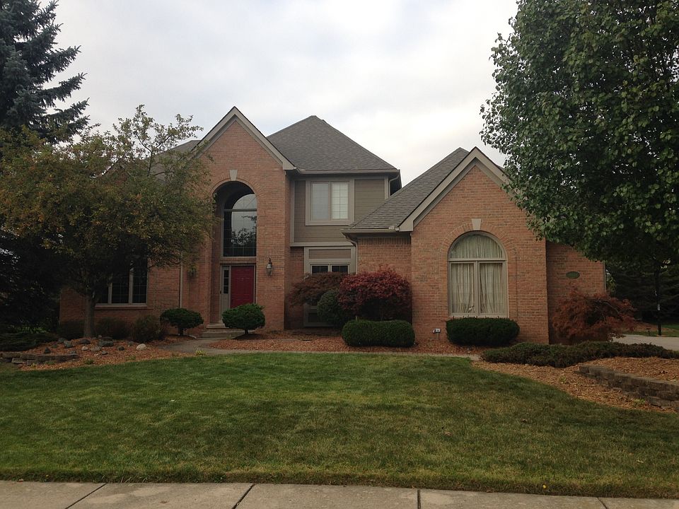 1st image of 48034 Whitney Ct