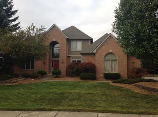48034 Whitney Ct, Canton, MI 48187