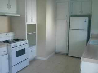 734 W 17th St APT B, San Pedro, CA 90731