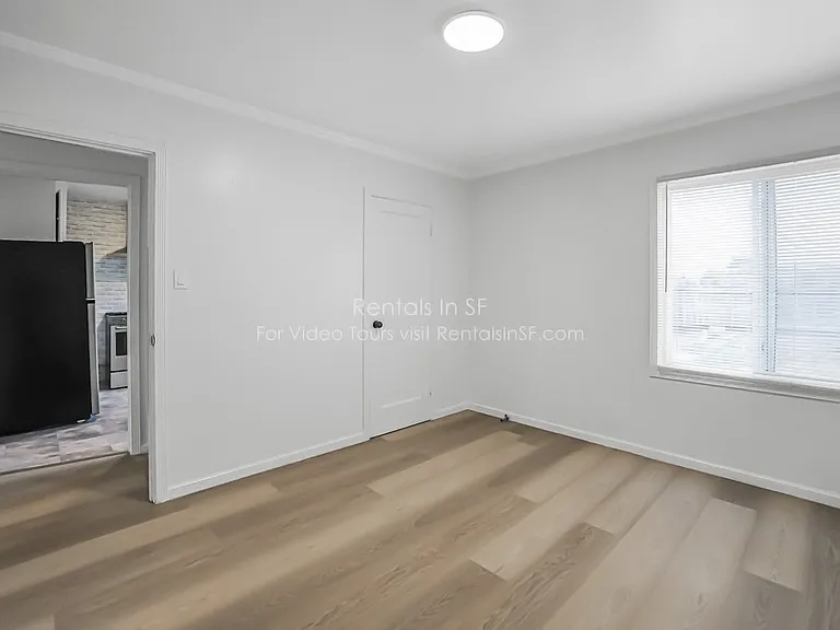 1714 44th Ave — Photo 13