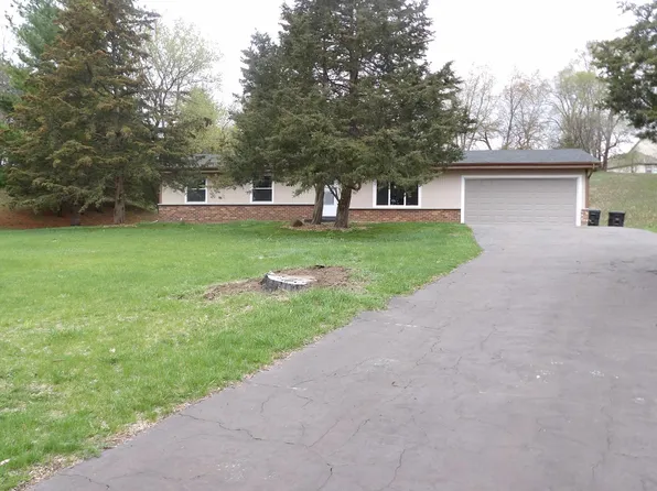 W303S8343 Forest COURT NORTH North, Mukwonago, WI 53149