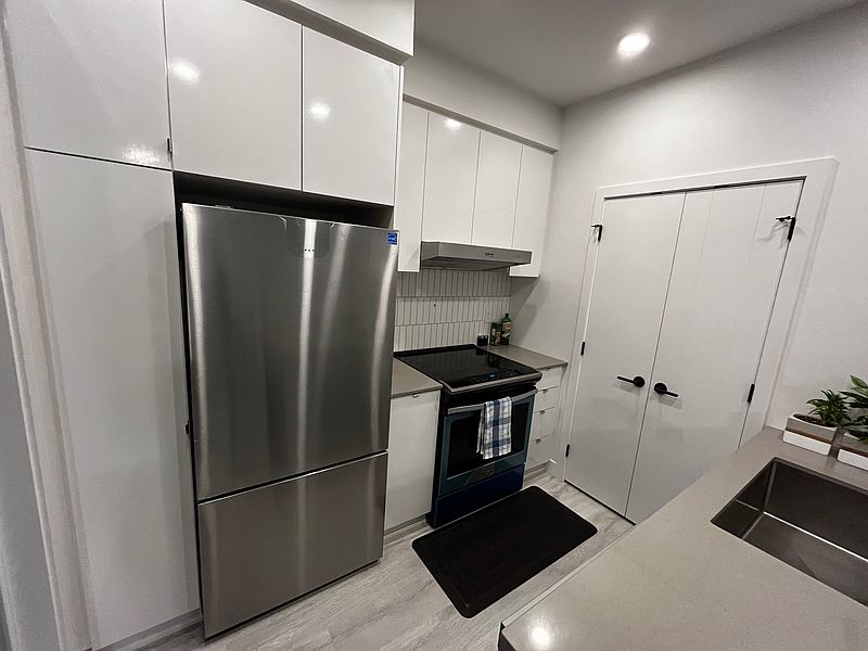 Abbotsford Apartment for rent - 1 Bedroom — photo 16