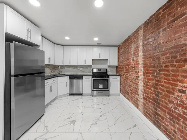 1002 Putnam Avenue image 8 of 12