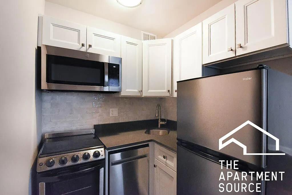 1 bed, 475 sqft, $1,620 — Photo 1
