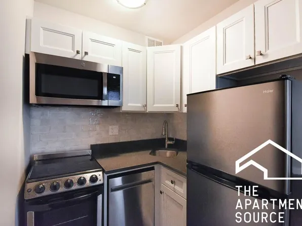 927 W Carmen Ave, Chicago, IL 60640