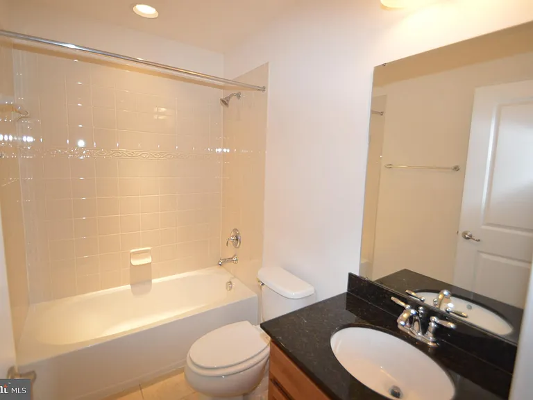 42618 Drazenovich Epoch Ter — Photo 38