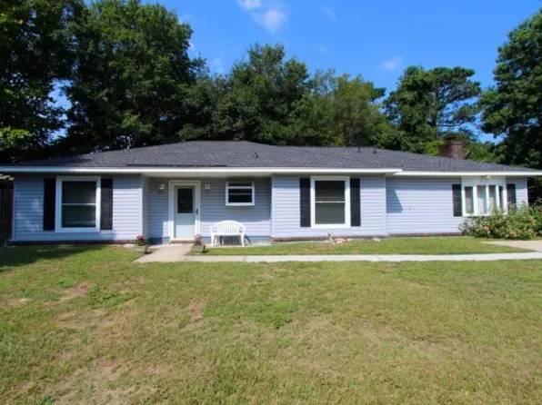 1205 Peregrine Dr, Charleston, SC 29412