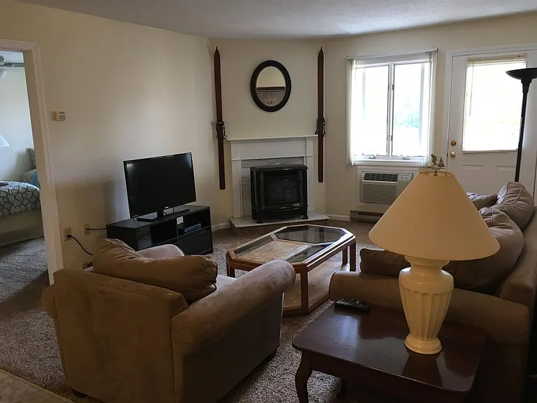 227 Main St #220 — Photo 2