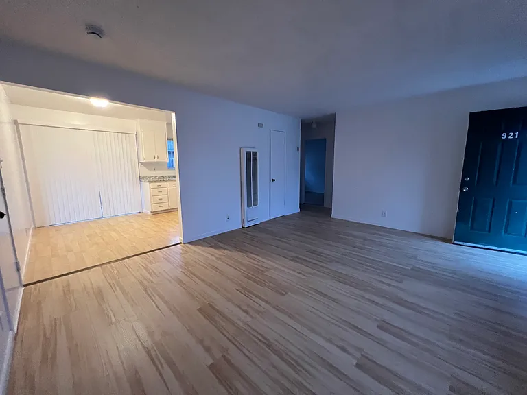 921 Aston Ave #921 — Photo 15