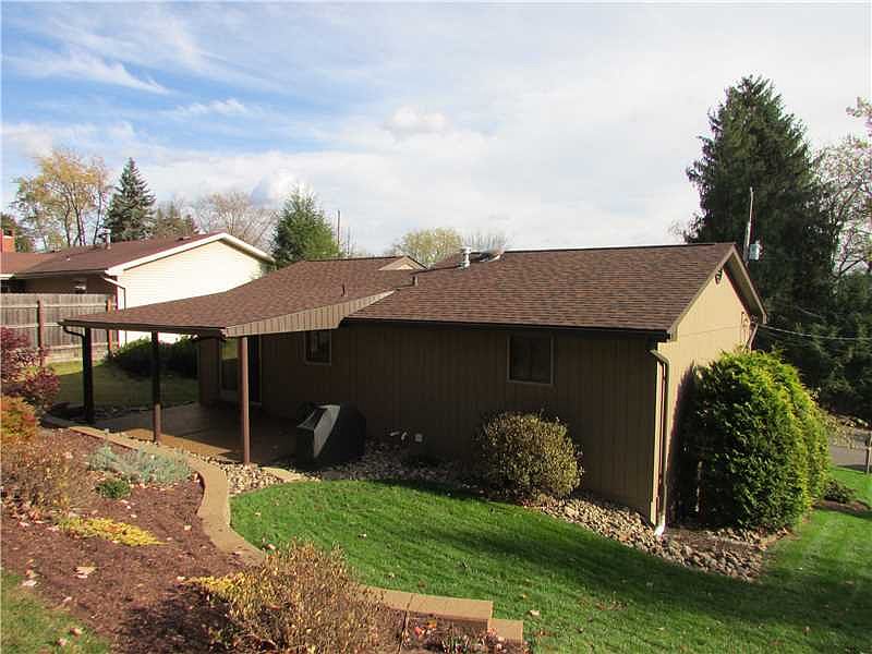2nd image of 3923 Lodge Ave