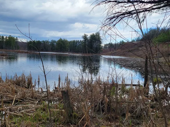 360 Candia Road, Chester, NH 03036