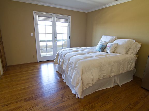 2nd image of 720 N Juanita Ave #1