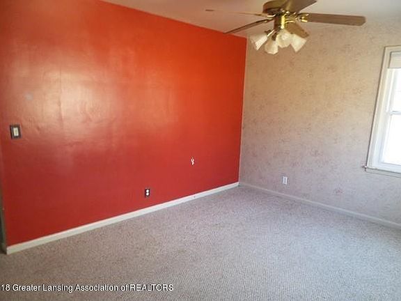 5th image of 640 Park Blvd